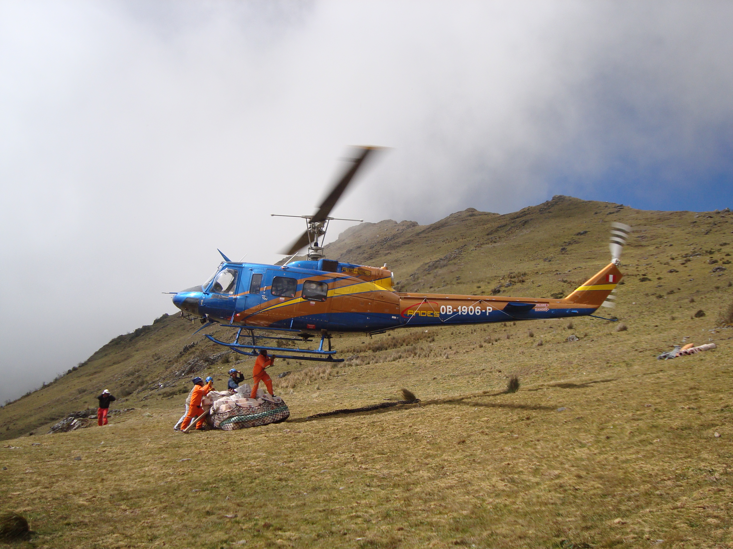 Transporte de carga externa en helicóptero