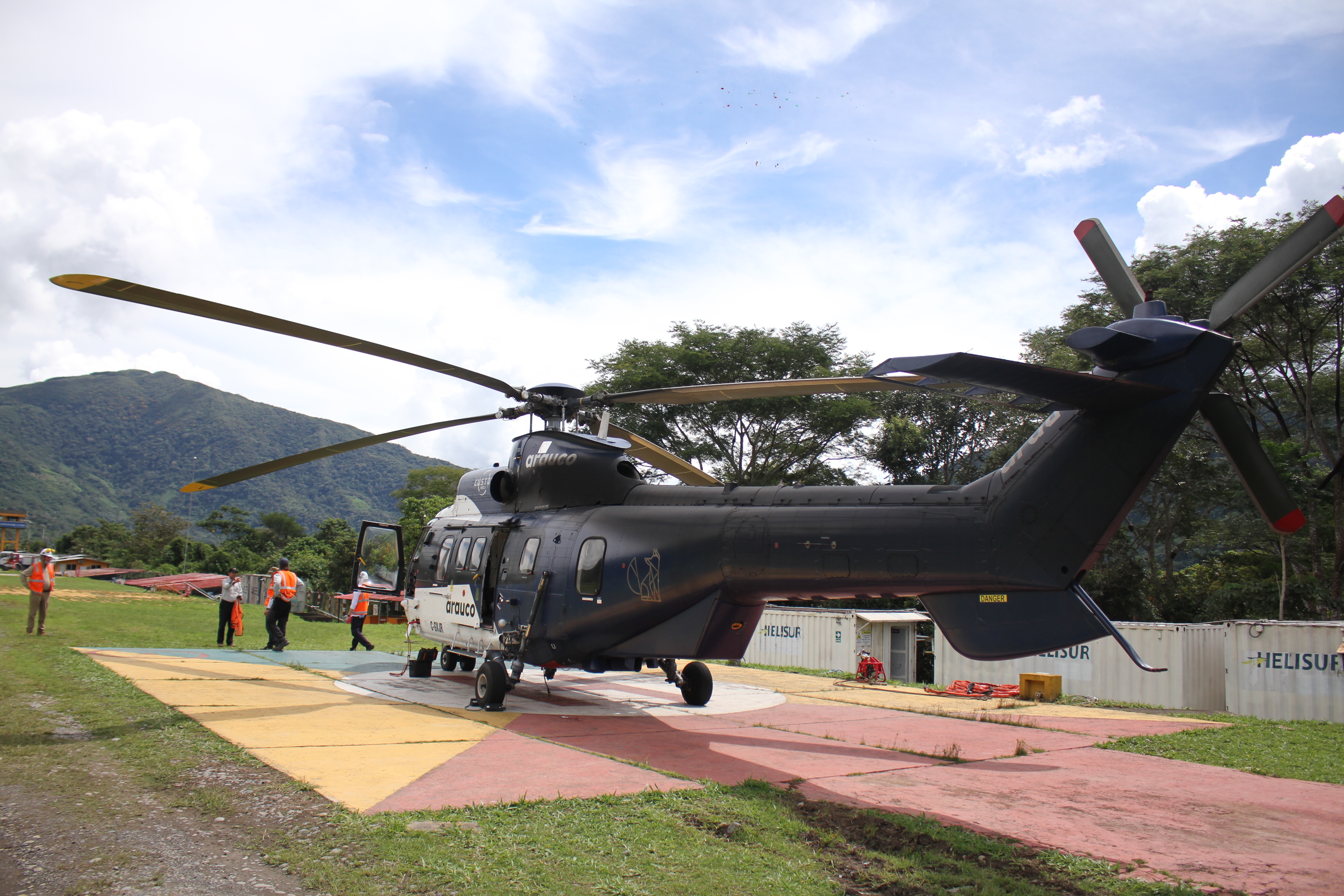 Airbus Super Puma AS332