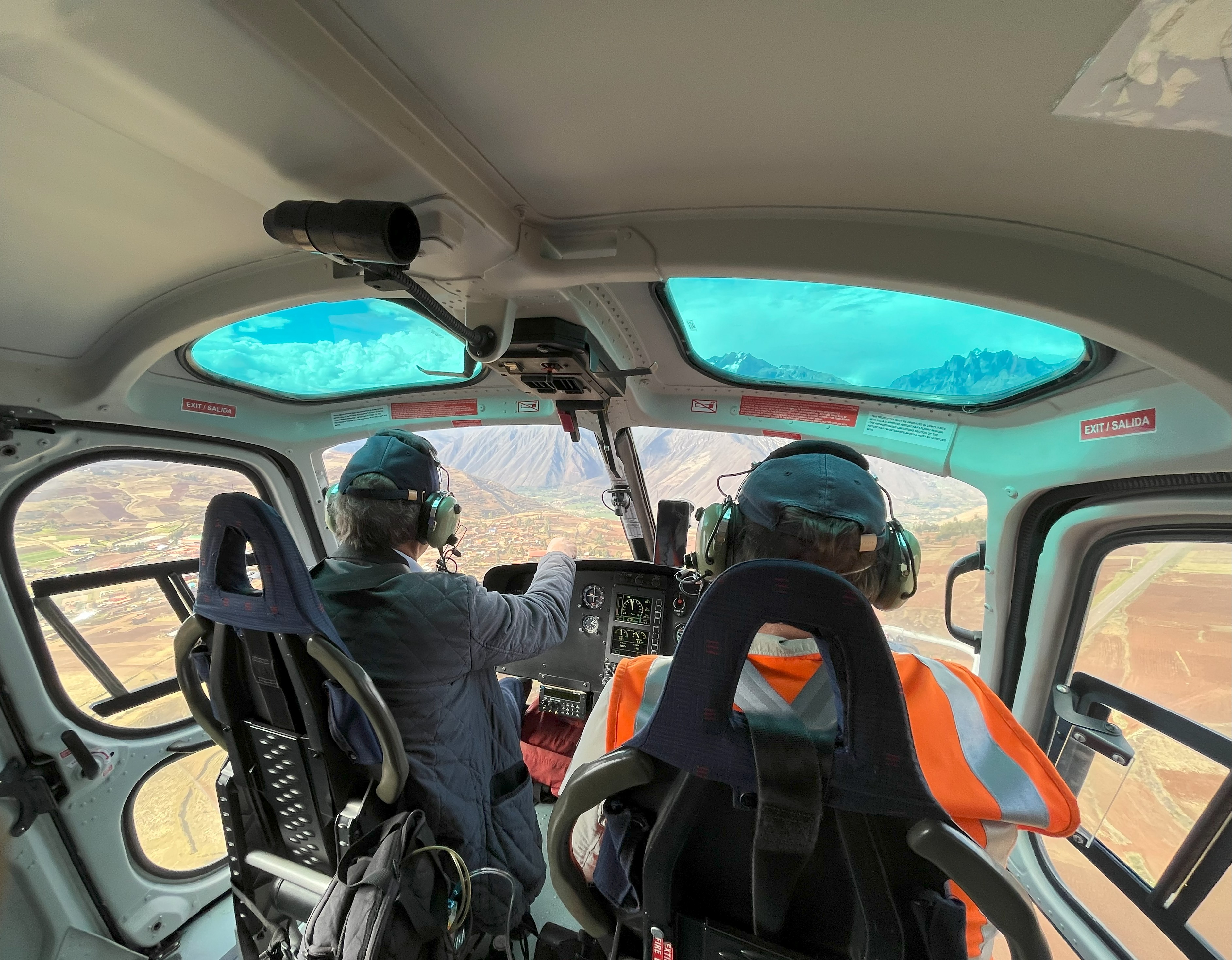 H125